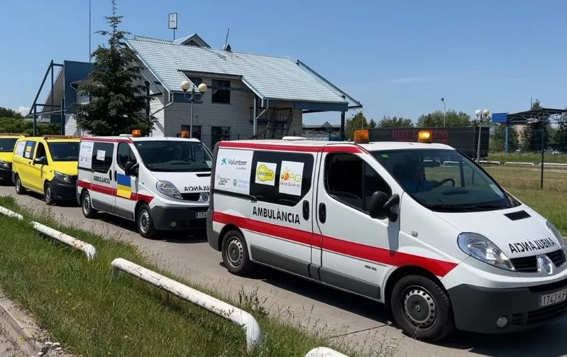 España entrega generadores y ambulancias a Ucrania